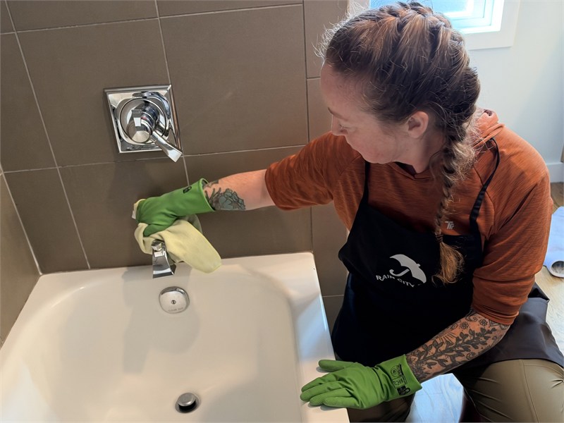 Rain City Maids cleaning in action