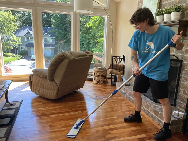 Rain City Maids cleaning in action