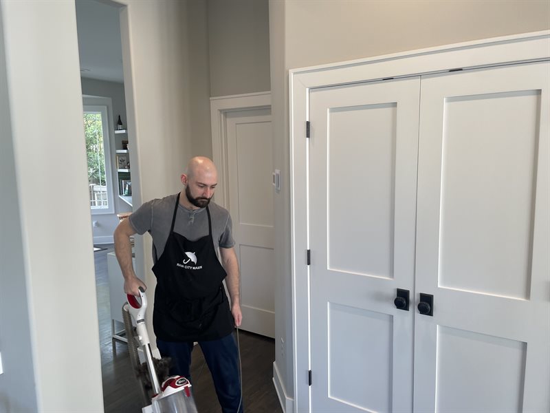 Rain City Maids cleaning in action